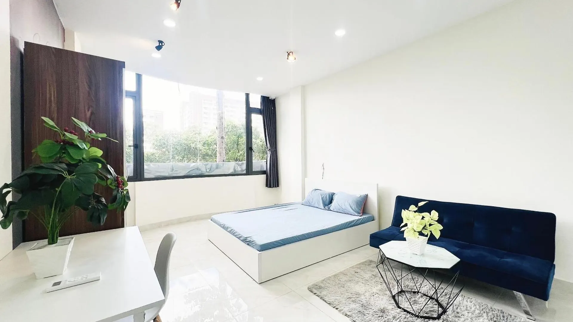 Long Home 2 - B101 Ho Chi Minh City Aparthotel